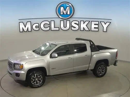 2016 GMC Canyon 4WD SLE 4WD photo