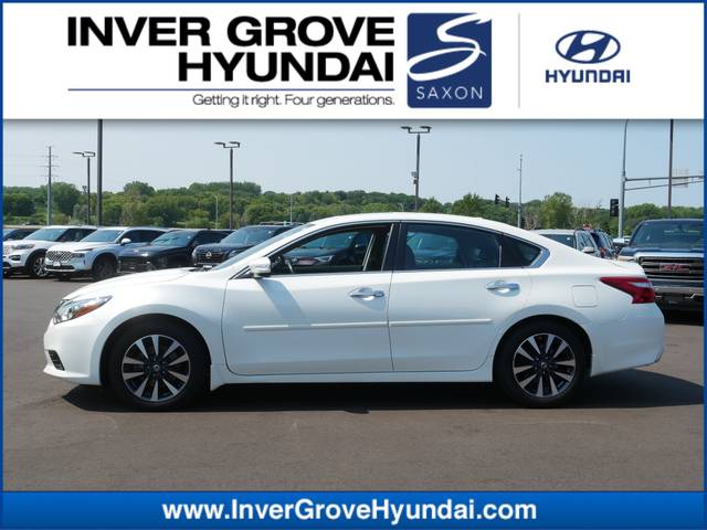 2016 Nissan Altima 2.5 SL FWD photo