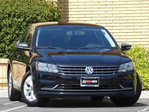 2017 Volkswagen Passat 1.8T S FWD photo