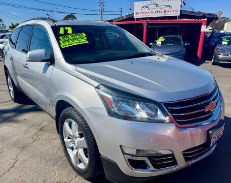 2017 Chevrolet Traverse Premier FWD photo