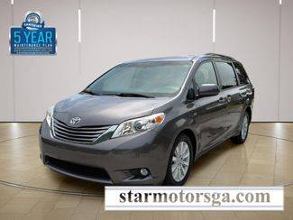2017 Toyota Sienna XLE Premium AWD photo