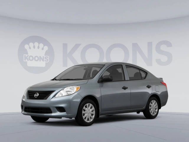 2017 Nissan Versa S Plus FWD photo