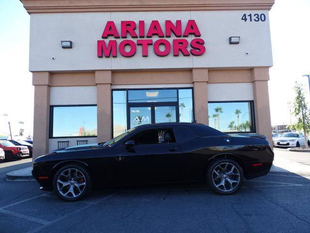 2016 Dodge Challenger SXT Plus RWD photo