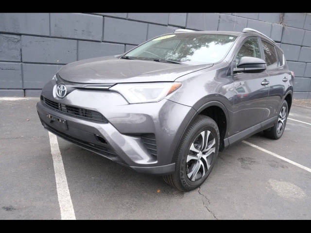2016 Toyota RAV4 LE AWD photo