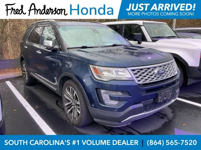 2017 Ford Explorer Platinum 4WD photo