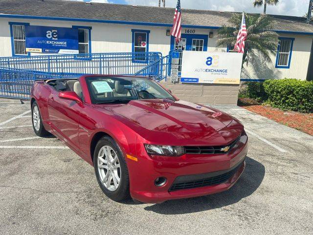 2015 Chevrolet Camaro LT RWD photo