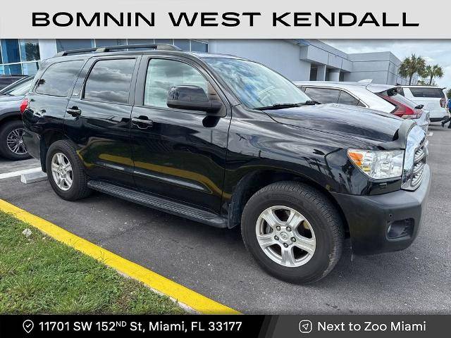 2016 Toyota Sequoia SR5 4WD photo