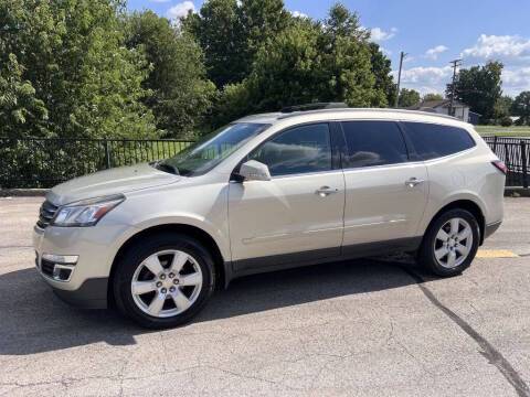 2017 Chevrolet Traverse LT FWD photo