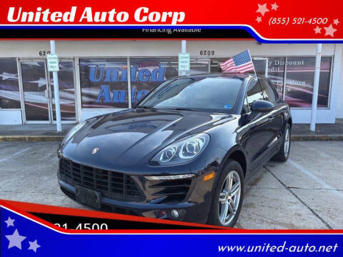 2017 Porsche Macan AWD photo