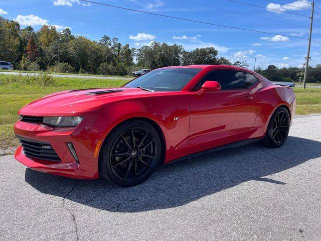 2017 Chevrolet Camaro 1LT RWD photo