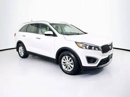 2017 Kia Sorento LX FWD photo