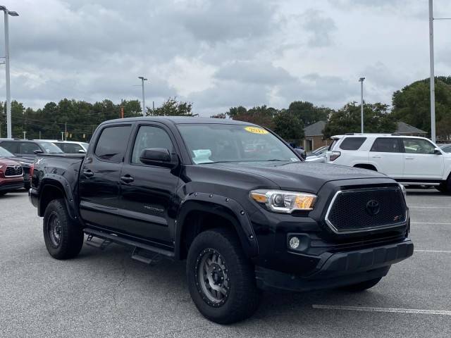 2017 Toyota Tacoma SR5 4WD photo