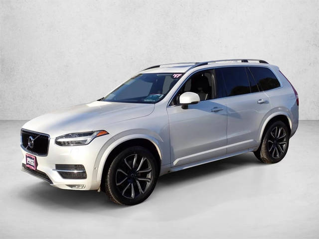 2017 Volvo XC90 Momentum AWD photo