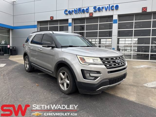 2017 Ford Explorer XLT 4WD photo