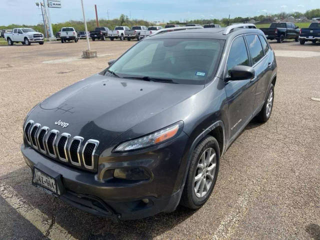 2017 Jeep Cherokee Latitude FWD photo