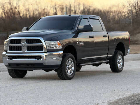 2017 Ram 2500 Tradesman 4WD photo