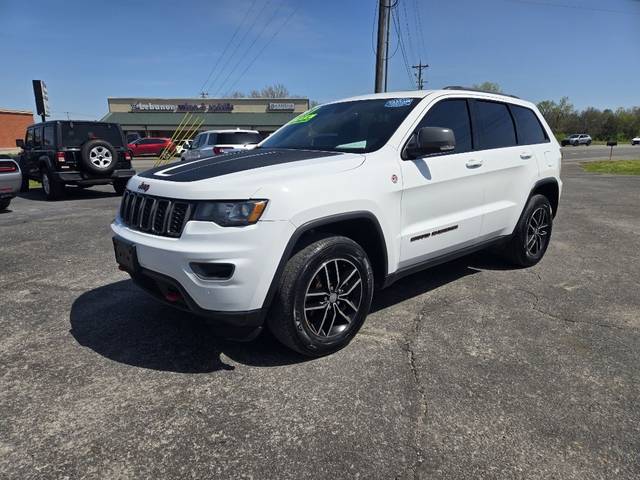 2017 Jeep Grand Cherokee Trailhawk 4WD photo