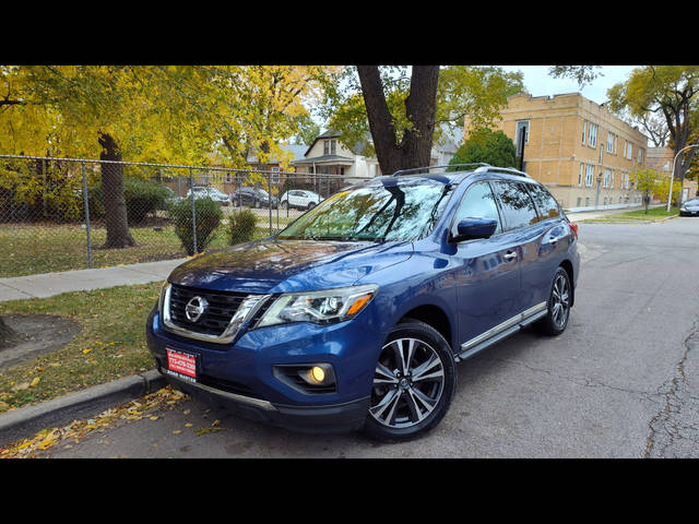 2017 Nissan Pathfinder Platinum 4WD photo