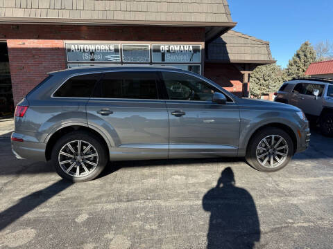 2017 Audi Q7 Premium Plus AWD photo