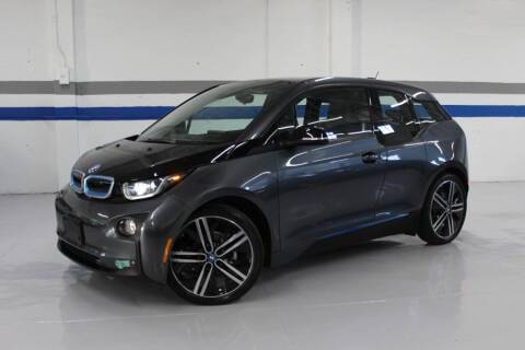 2017 BMW i3  RWD photo