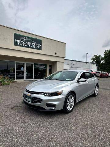 2017 Chevrolet Malibu LT FWD photo