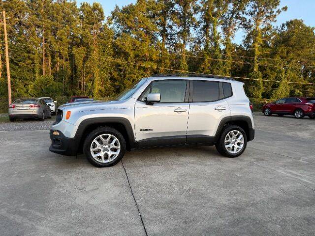 2016 Jeep Renegade Latitude FWD photo