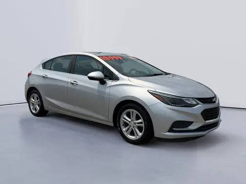 2017 Chevrolet Cruze LT FWD photo