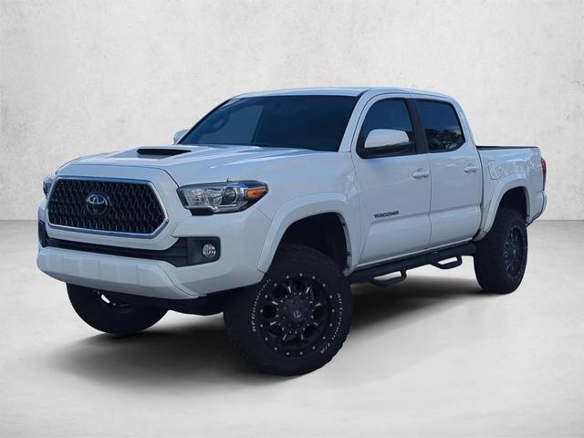 2017 Toyota Tacoma SR 4WD photo