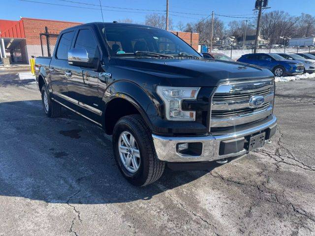 2016 Ford F-150 Lariat 4WD photo