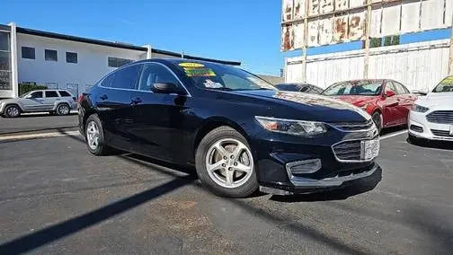 2017 Chevrolet Malibu LS FWD photo