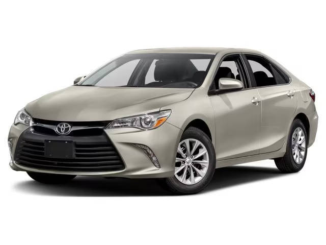 2017 Toyota Camry XLE FWD photo
