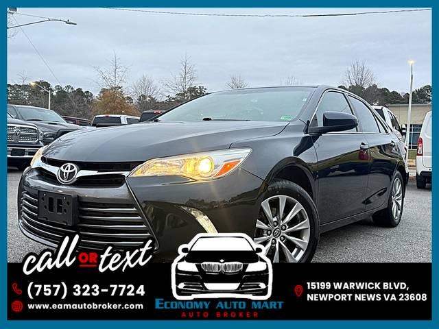 2017 Toyota Camry XLE FWD photo