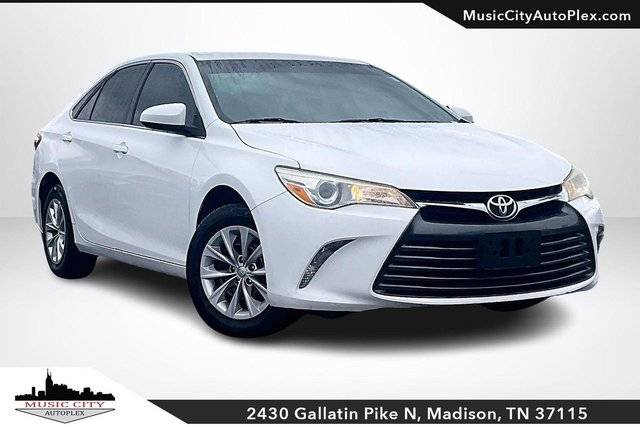 2017 Toyota Camry LE FWD photo