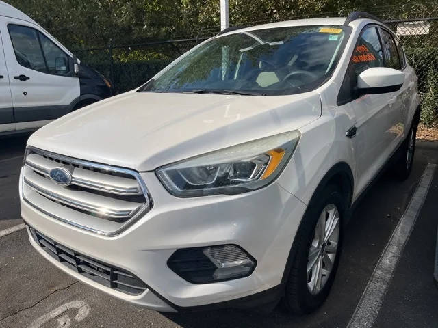 2017 Ford Escape SE FWD photo