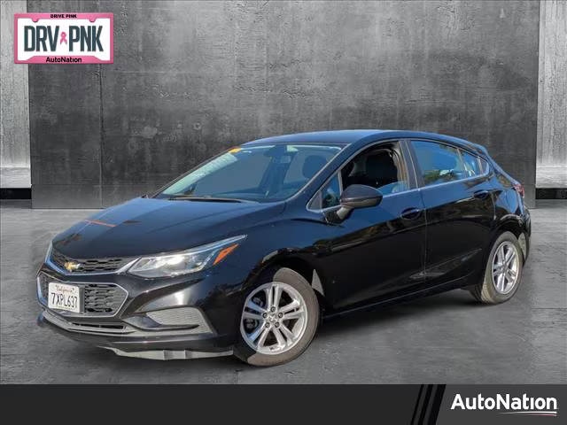 2017 Chevrolet Cruze LT FWD photo