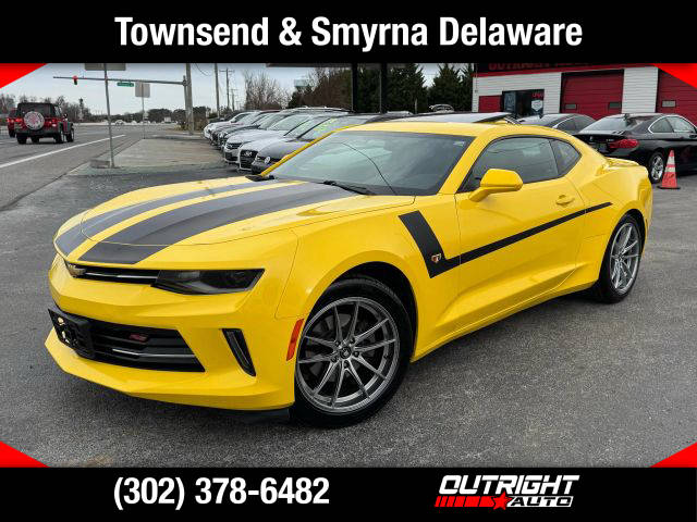 2017 Chevrolet Camaro 1LT RWD photo