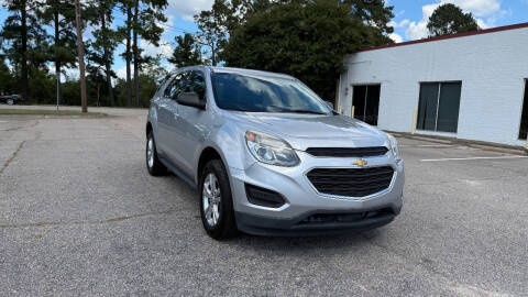 2017 Chevrolet Equinox LS FWD photo