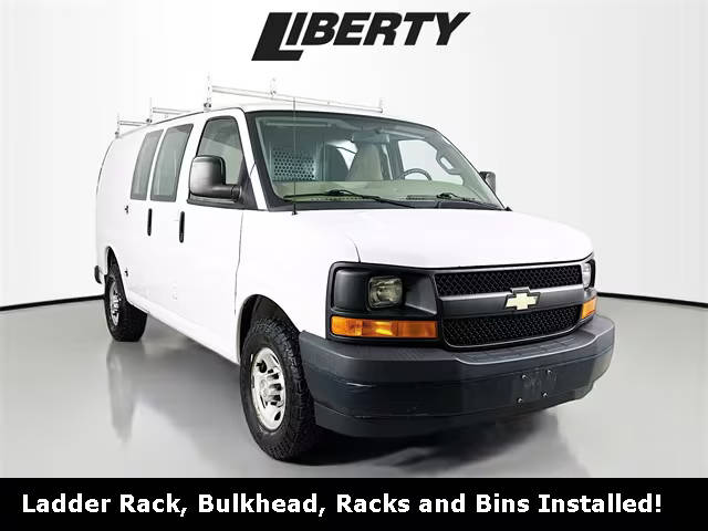 2017 Chevrolet Express Cargo  RWD photo