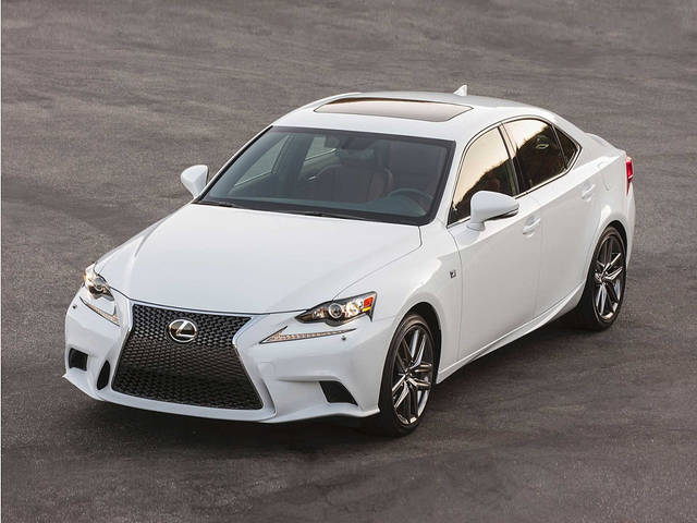 2016 Lexus IS AWD photo