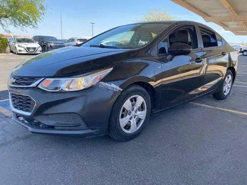 2017 Chevrolet Cruze LS FWD photo