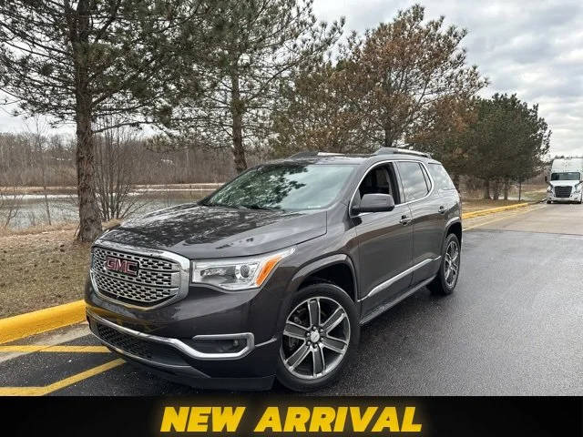 2017 GMC Acadia Denali FWD photo