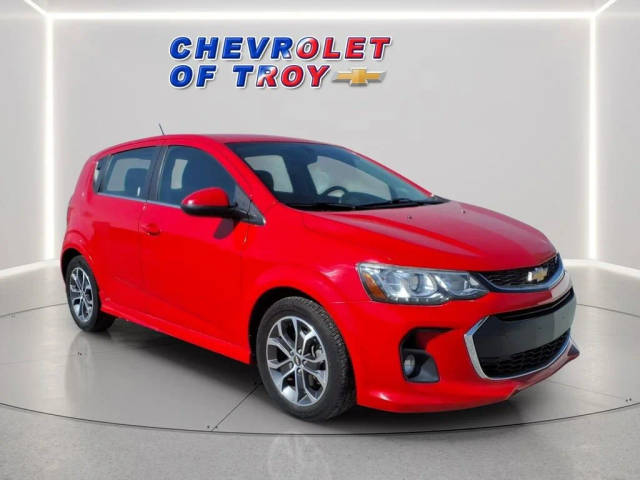 2017 Chevrolet Sonic LT FWD photo