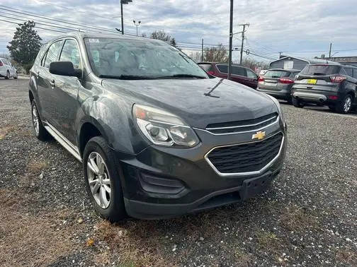 2017 Chevrolet Equinox LS AWD photo