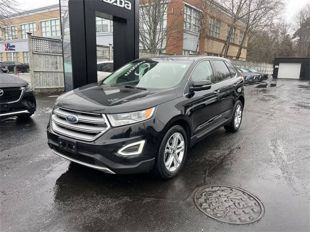 2016 Ford Edge Titanium AWD photo