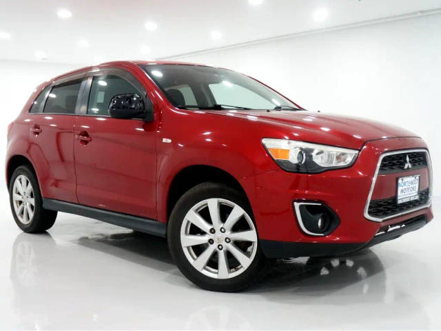 2015 Mitsubishi Outlander Sport ES 4WD photo