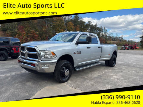 2017 Ram 3500 Tradesman 4WD photo