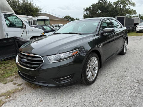 2016 Ford Taurus Limited FWD photo
