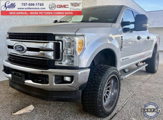 2017 Ford F-250 Super Duty XLT 4WD photo