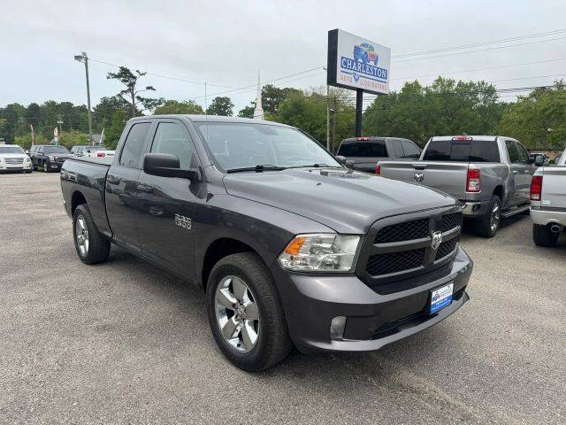 2017 Ram 1500 Express 4WD photo