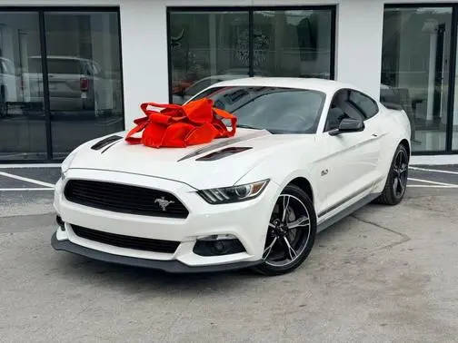 2017 Ford Mustang GT Premium RWD photo